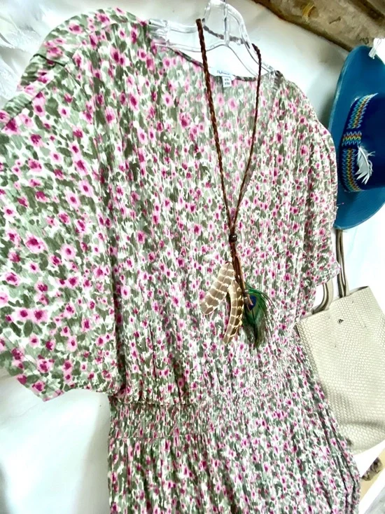 Prairie/farmhouse vibe maxi dress w shabby chic Country feel - Picture 5 of 12